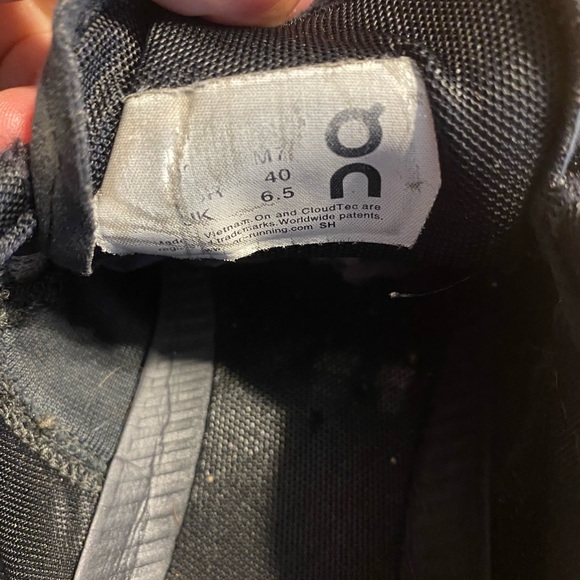 on cloud - Picture 7 of 7